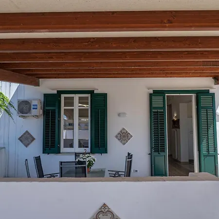 公寓 Le Di Franca *